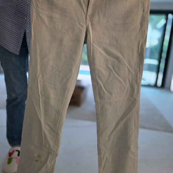 Elie Tahari Adena Straight Leg Jeans - Picture 5 of 7